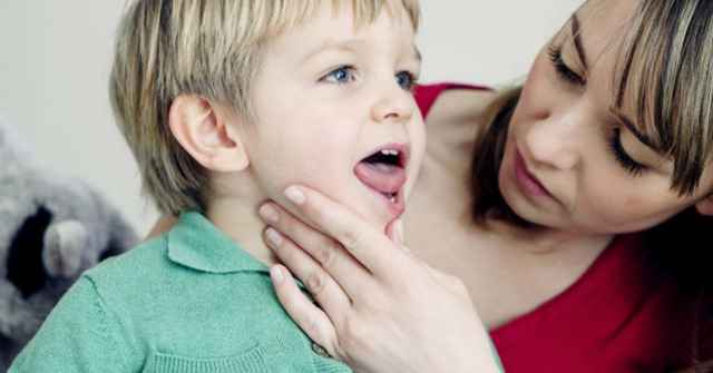 166682c02aff5db7e0308d8ffeae9161 1 - Красное горло у ребенка: как определить болезнь и чем ее лечить