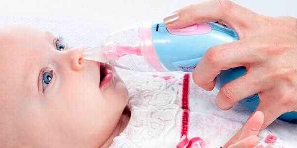 27f32fe255d9cd867218a39df885cd2b 1 - Чем прочистить носик у новорожденного: причины появления слизи, как можно почистить нос грудничка от козявок