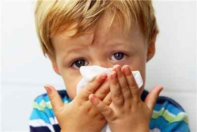 2abb8493a7c510c6a7691e805a7544da 1 - Особенности применения и стоимость деринат для закапывания носа и инъекций у ребенка