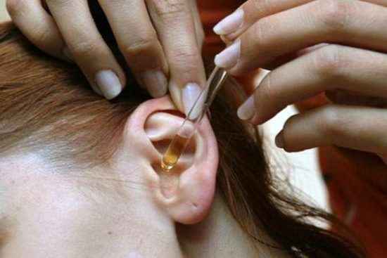 37daee72553b7edd6c13e236448007f1 1 - Почему закладывает уши: причины и симптомы заложенности ушей, способы лечения в домашних условиях