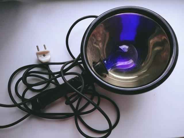 4e566d6c7ef4832c6e2096b4331962b2 1 - Синяя лампа: инструкция по применению, прогревание носа рефлектором минина, как лечить этим прибором?