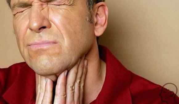 88830c757c61bc4a632ab199a3fc3ad4 1 - Что делать, если постоянно болит горло: причины, симптомы и лечение
