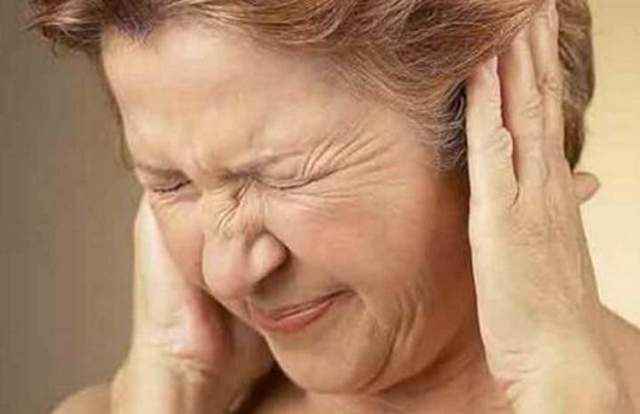 8dcccfd19c70337e15c6091377e11083 1 - Пульсирует в ухе: причины стука и пульса в органах слуха, почему бьется в ухе пульс, но не болит?