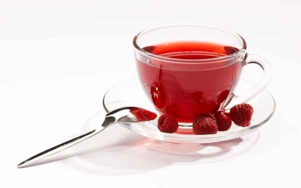 ad4ca716f4573fec2a453d30b6de6886 1 - Малиновый чай и малиновое варенье при простуде и других заболеваниях