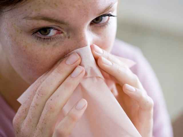 b08ac221e26229951b5ca3a3f6d5f189 1 - Заложенность носа и сильный насморк: чем вылечить, способы лечения в домашних условиях