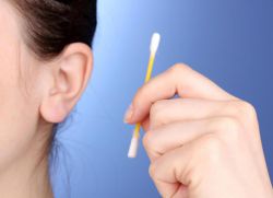 vospalenieuxalechenievdomashnixusloviyax 95308A76 - Как лечить воспаление уха в домашних условиях: народные методы и медикаментозные препараты при отите