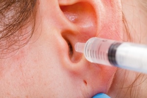 xronicheskiyotitsimptomiilechenie B9883663 - Хронический отит уха – симптомы и лечение у взрослых и детей